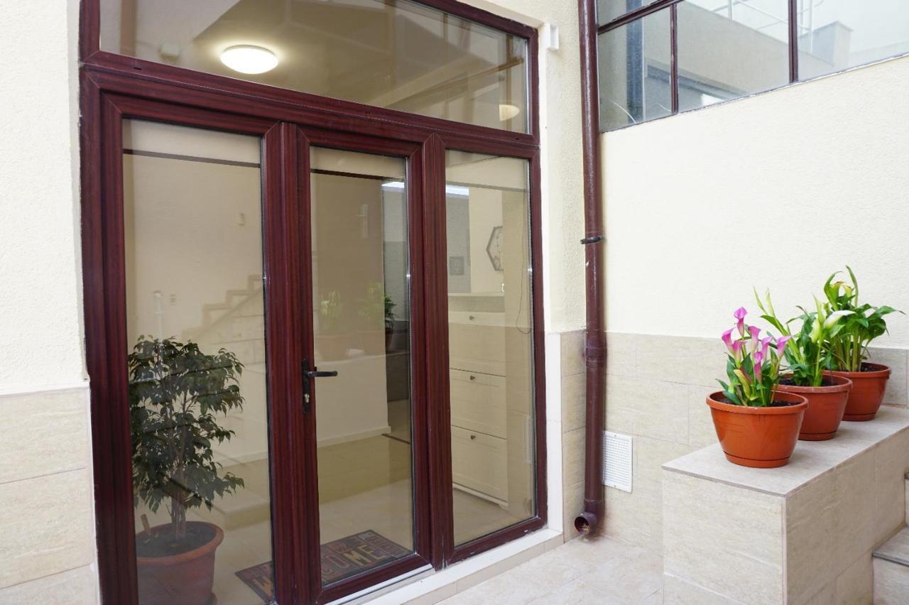 Studio'24 - Tomis Mall - Ultracentral Constanta Exterior photo